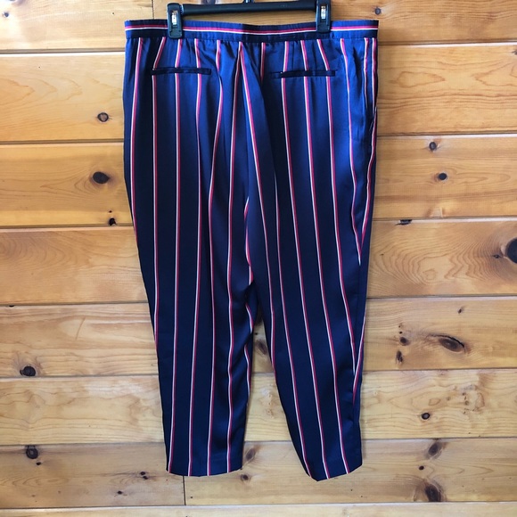 New Ralph Lauren NWT Blue Red Striped Capris.. Amazing pants! - Picture 3 of 4